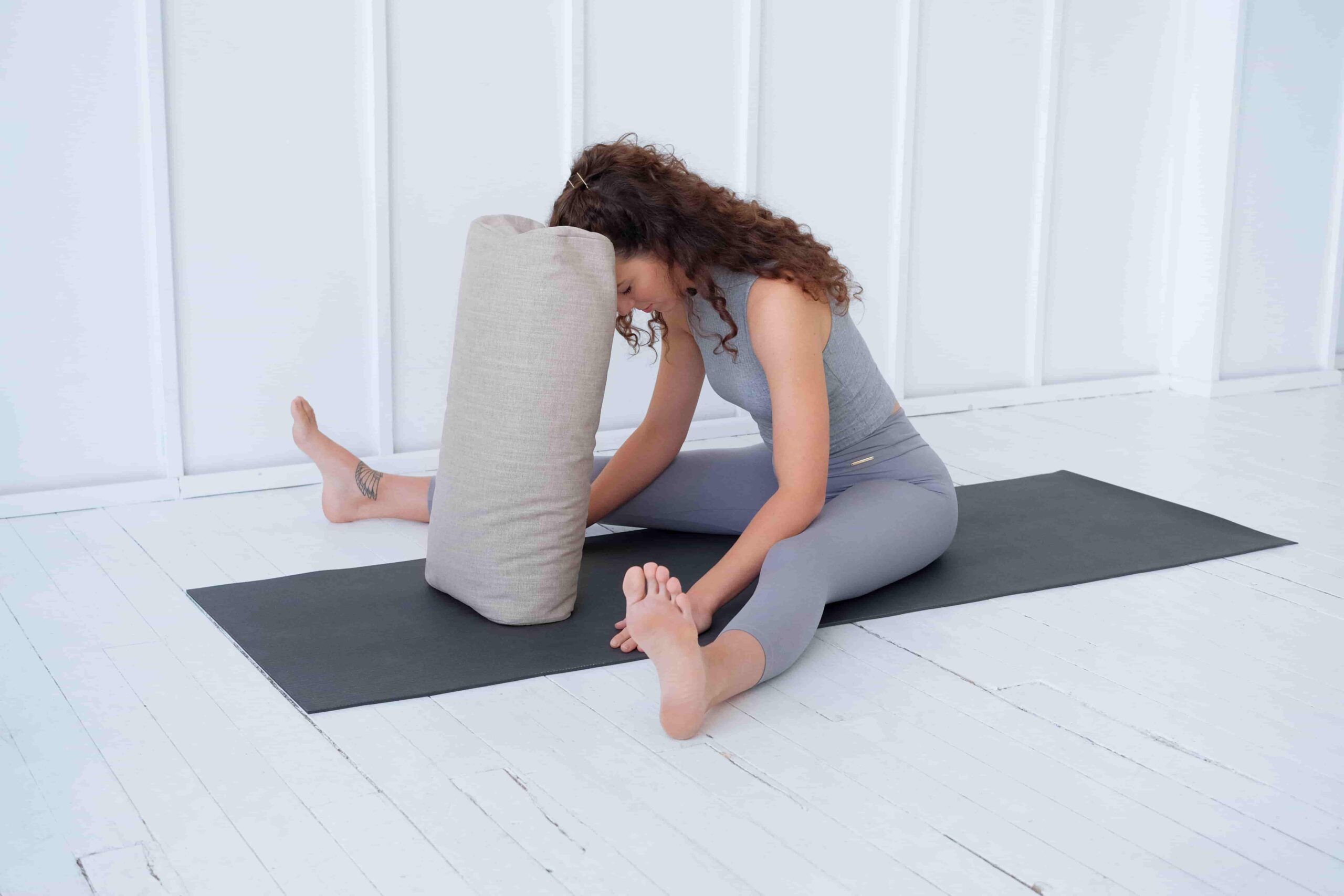 Yogabolster